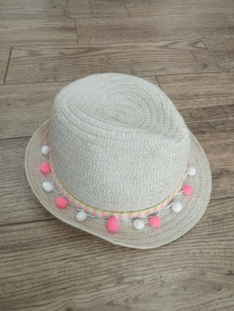 Klobúk, primark,128