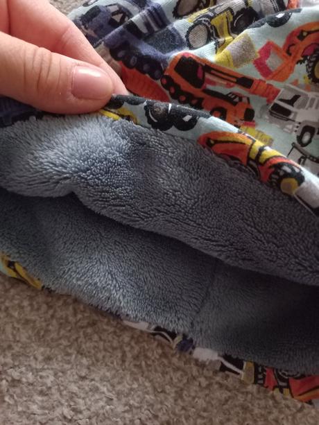 Zimna ciapka, obvod 48cm, 92