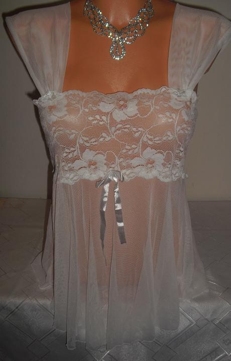 Svadobna kosielka, m