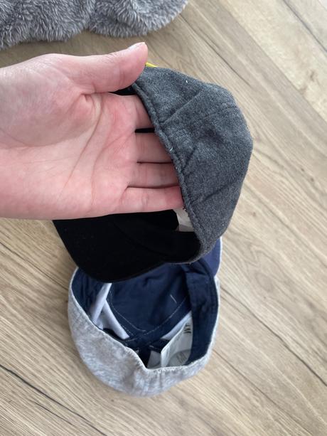 Šiltovka 2x, h&m,68