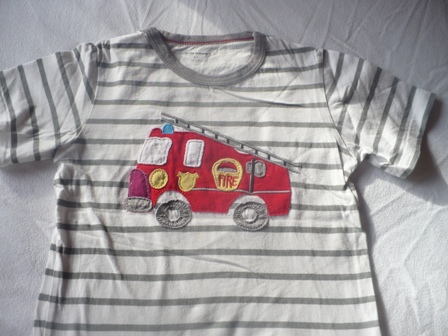 Tricko s poziarnym autom, 122