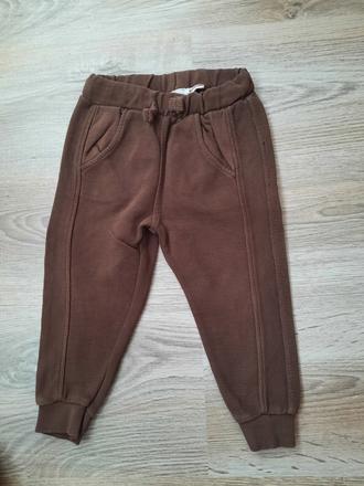 Chlapčenské tepláky, zara,86