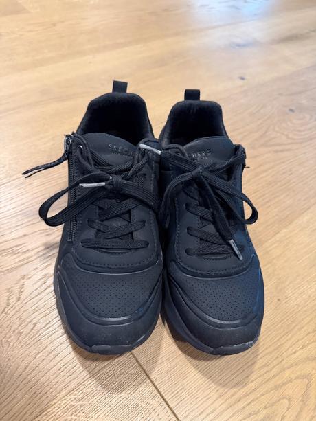 Tenisky skatchers, skechers,37