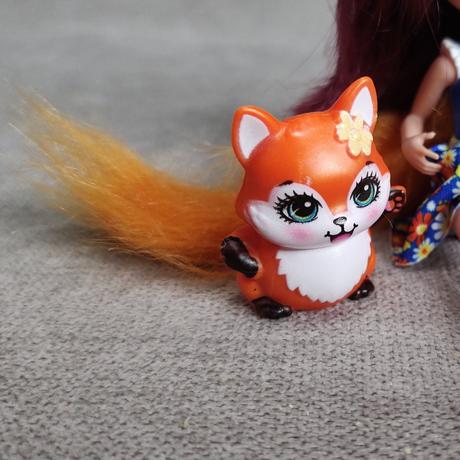 Enchantimals bábika so zvieratkom líška, 