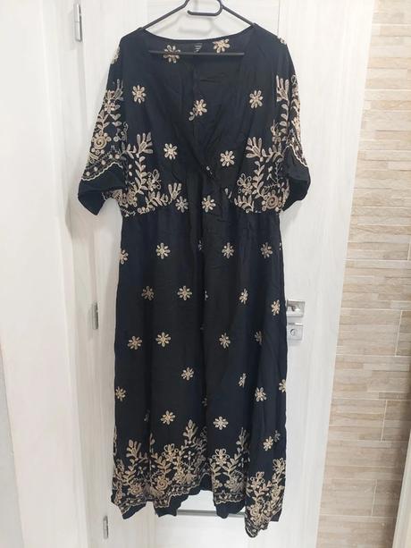 Luxusné vyšívané maxi šaty shein curve boho štýl, 5xl