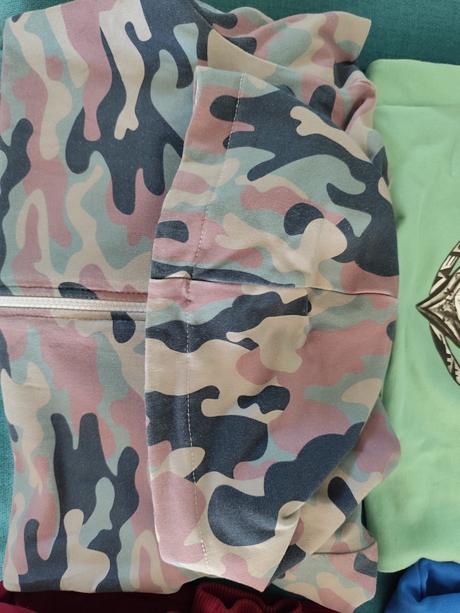 Chlapčenské mikiny v. 128, decathlon,128