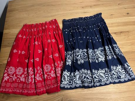 Sukne na folklor, xs