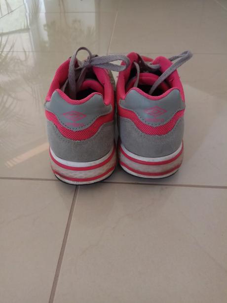 Dievčenské tenisky, umbro,37