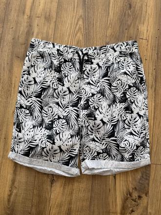 Kraťasy, primark,170
