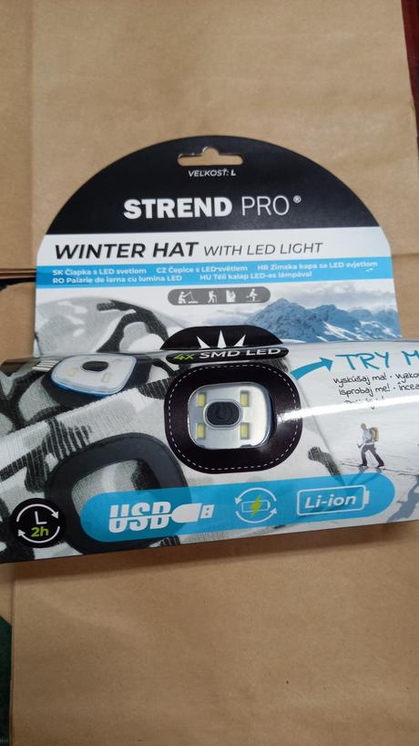 Čiapka led svietiaca, 