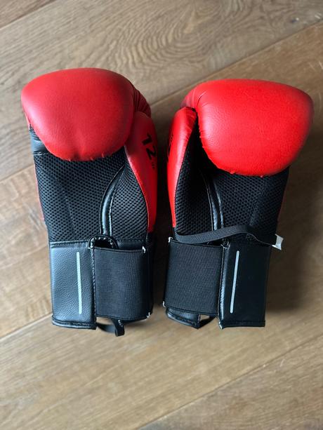 Tréningové boxerské rukavice 12 pre dospelých zači,