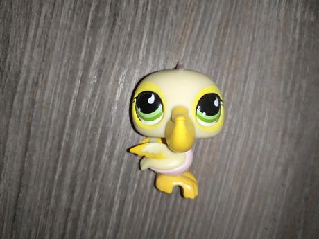 Lps littlest pet shop,