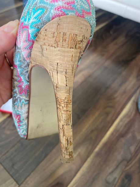 Lodičky na platforme, 39