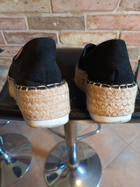 Espadrily, 38