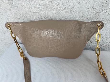 Coccinelle luxusna kozena belt bag ladvinka bezova, coccinelle