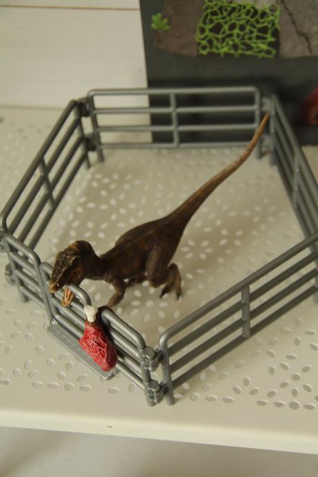 Schleich 42564 sopka + 41464 vozidlo s výbehom, 