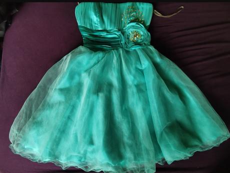 Šaty tyrkysové na venček, m