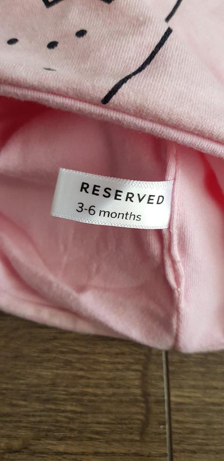 Čiapka reserved darujem, reserved,62