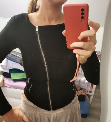 Bundička only, only,s