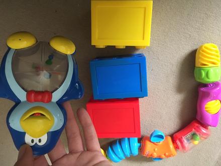 Hracky pre najmenších, 