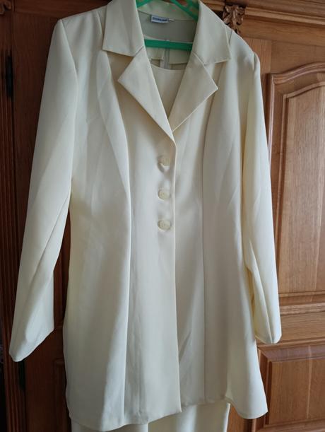 Krásny komplet, 36 / s