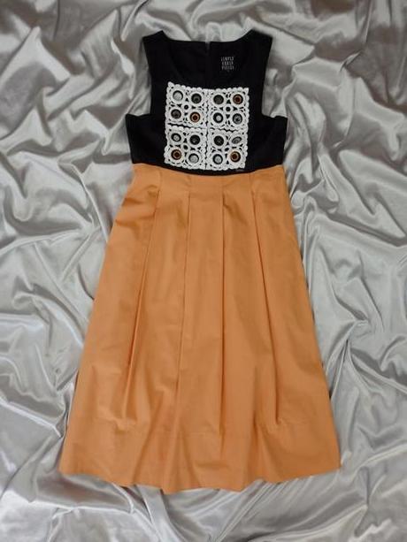 Kvalitné originálne šaty, 34