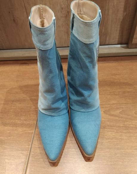 Riflové čižmičky, 36