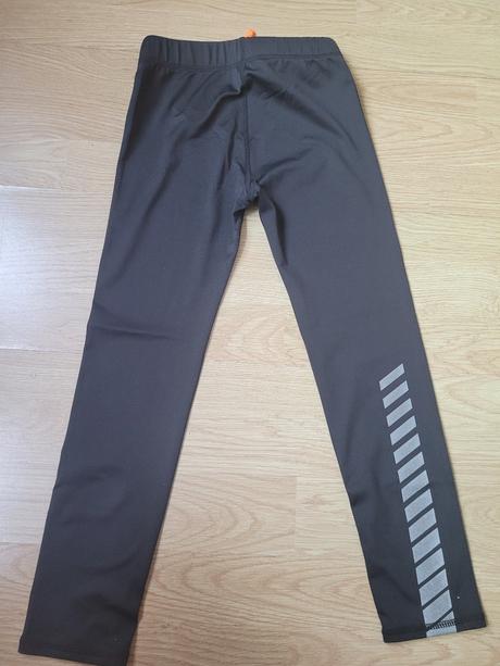 Športové oblečenie, 6 kusov za jednu cenu, h&m,122