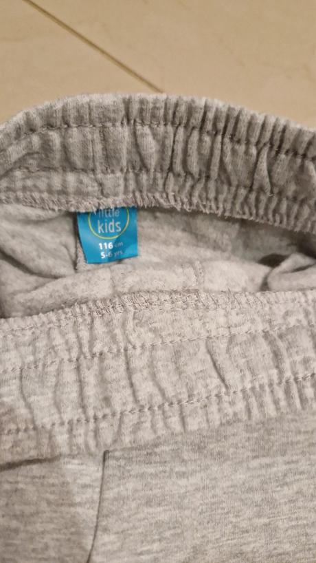 Tepláky teplejšie ako nové 5-6 rokov, 116