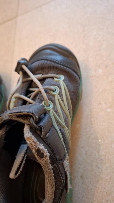 Tenisky keen, keen,30