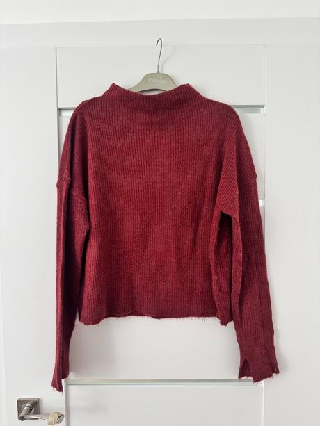 Bordovy svetrik so stojačikom, amisu,s