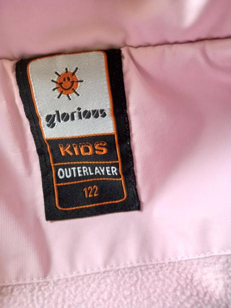 Prechodna vetrovka, glorious,122