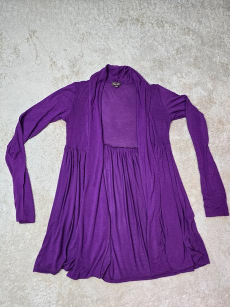 Fialovy svetrik cardigan, 36