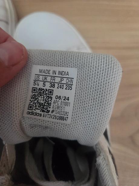 Tenisky, adidas,38