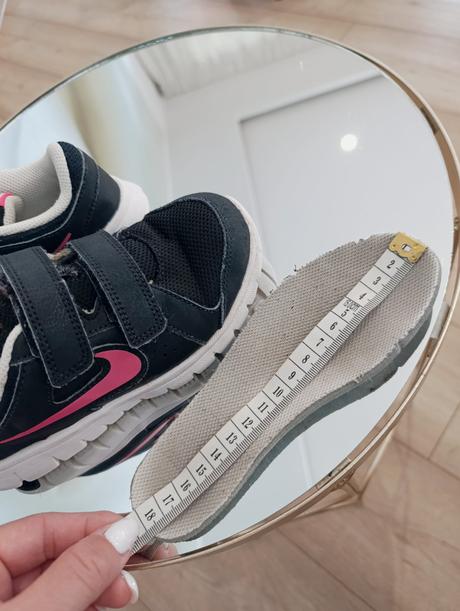 Dievčenské tenisky, nike,28