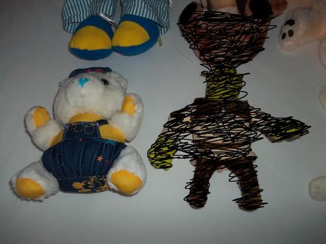 Hračky - látkové, plyšové a aj na zavesenie, 