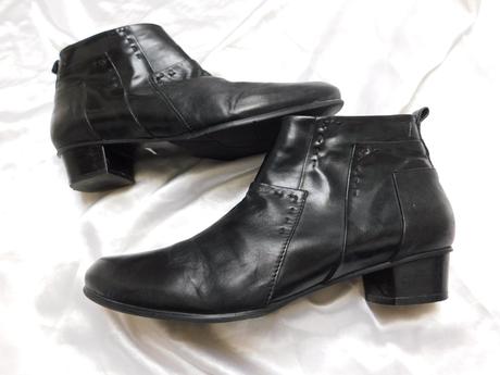 Damske kotnikove kožene čižmy, 41