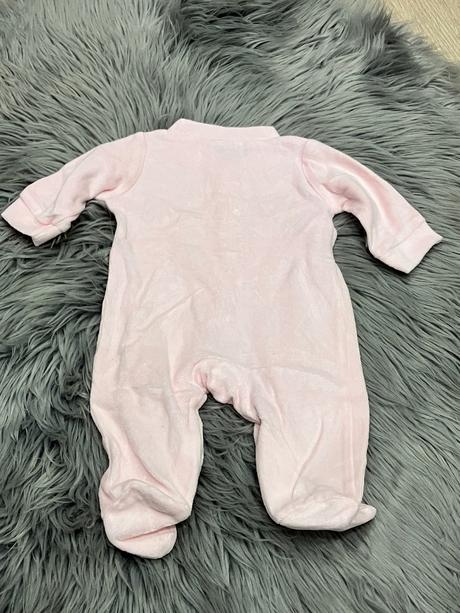 Dievčenský zamatový overal, 56