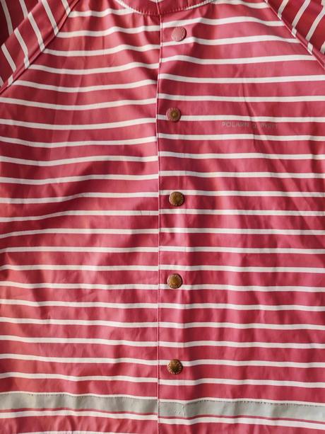 Bunda do dažďa, 110