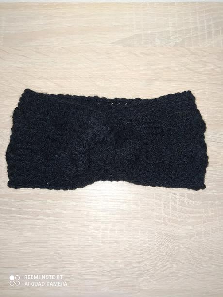 Štrikovana čelenka, 