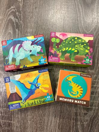 Mudpuppy - pre chlapcov puzzle a pexeso s dinosaur,