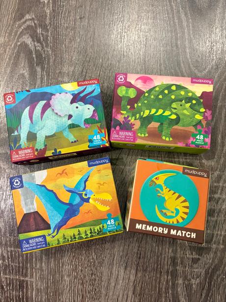 Mudpuppy - pre chlapcov puzzle a pexeso s dinosaur,