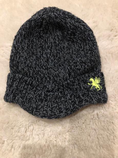 Čiapka na zimu so šiltom, 98