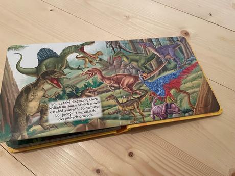 Dinosaury - knizka s puzzle, 