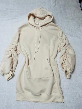 Dlhá béžová mikina s kapucňou, l / m