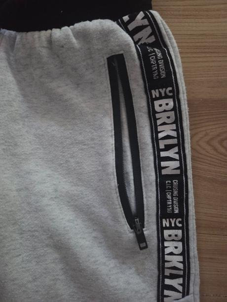 Tepláky, chapter young,134