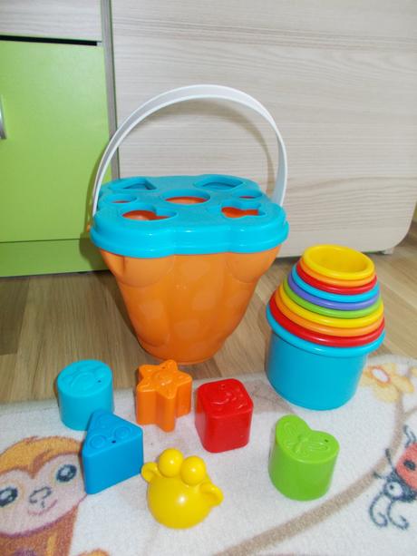 Vkladačka "vedierko" 2v1,