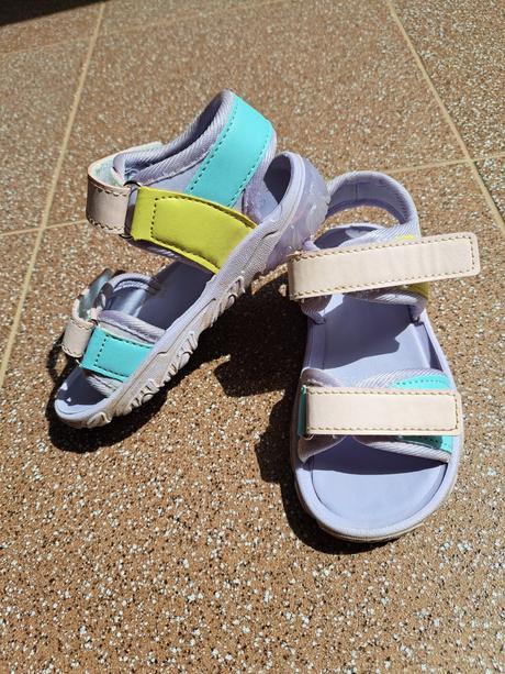 Blikajúce sandale, pepco,23