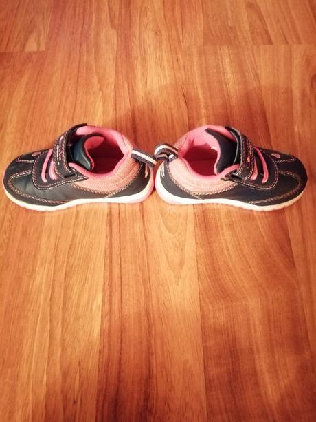 Dievčenské botasky, 22