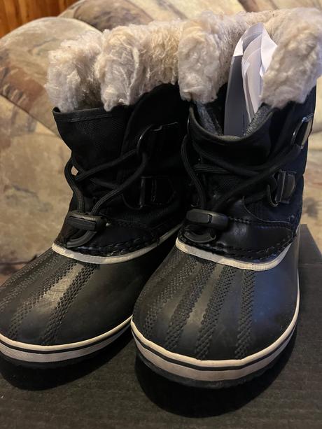 Sorel snehule, sorel,28